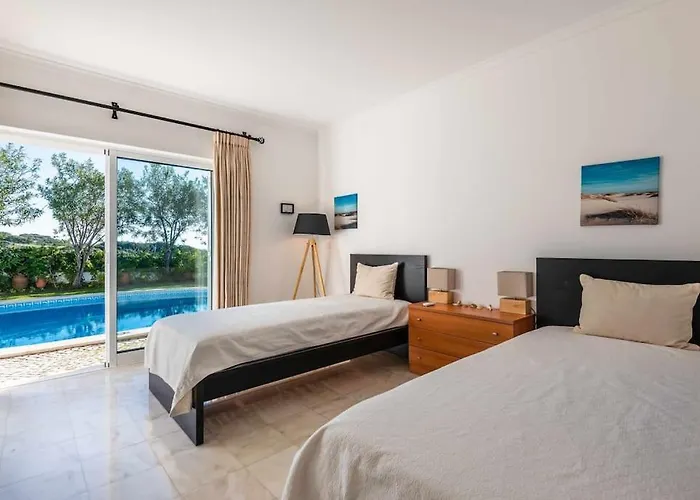 Viola By Gabi Miguel ヴィラ シルヴェス